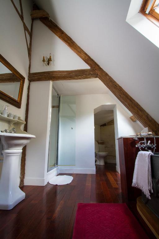 Chateau De La Madeleine Bed & Breakfast Pressagny l'Orgueilleux Room photo